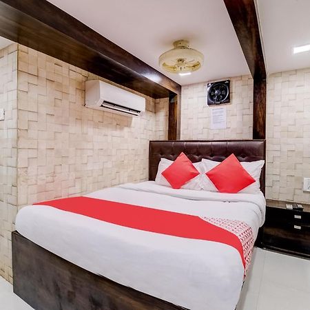 Hotel Qamar Mumbai Exteriör bild