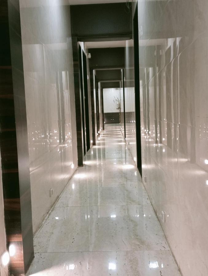 Hotel Qamar Mumbai Exteriör bild