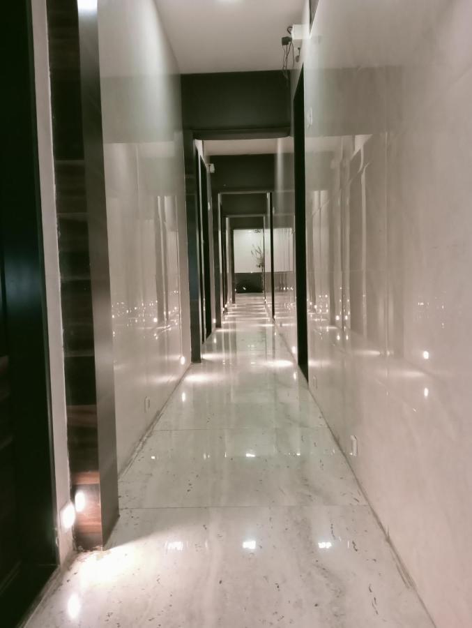 Hotel Qamar Mumbai Exteriör bild