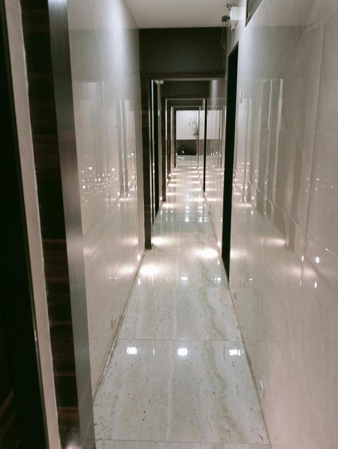 Hotel Qamar Mumbai Exteriör bild
